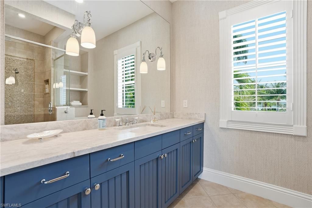 160 16th Ave S, Naples, FL 34102 Photo
