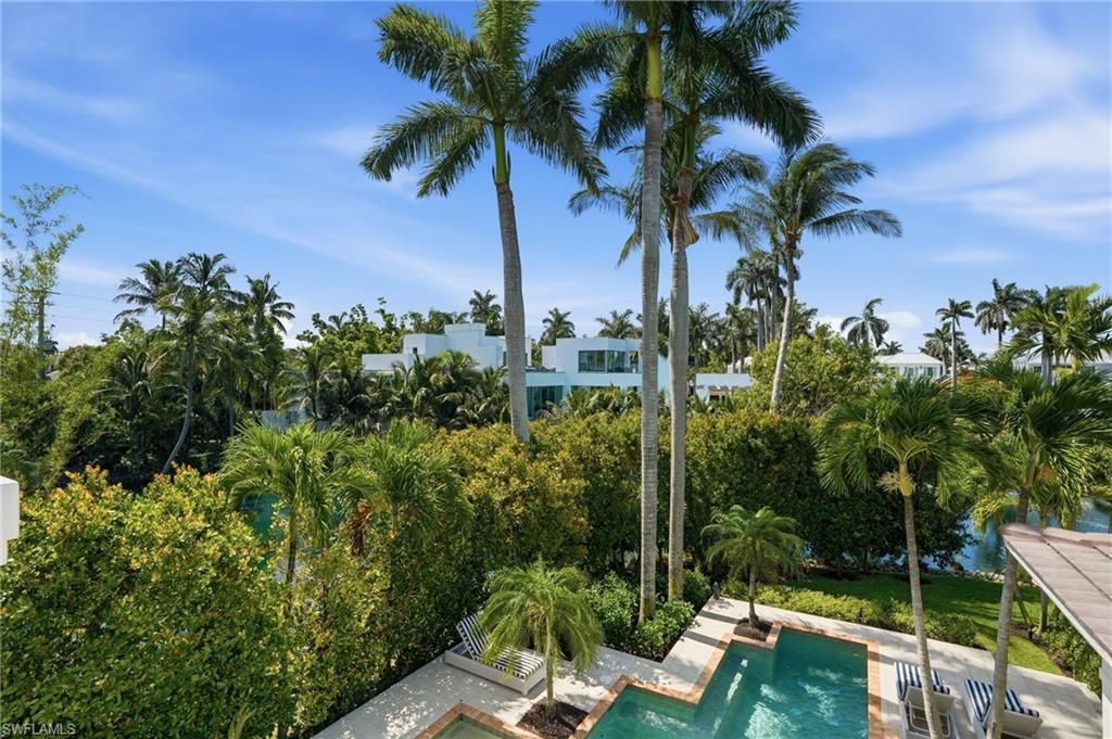 160 16th Ave S, Naples, FL 34102 Photo