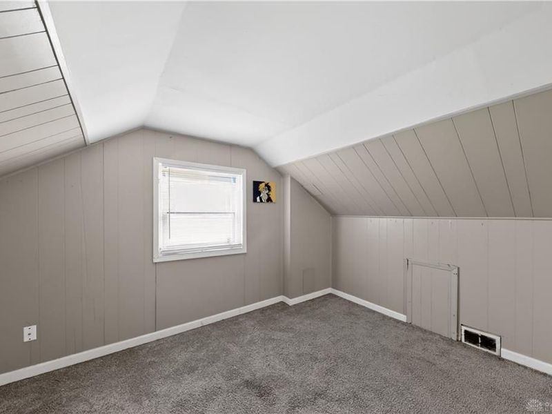 1367 Catalpa Drive, Dayton, OH 45406 Photo 8