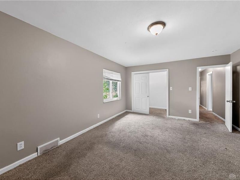 1367 Catalpa Drive, Dayton, OH 45406 Photo 9