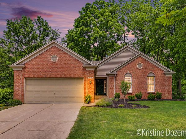 4545 Orchard Creek Drive SE, Kentwood, MI 49546