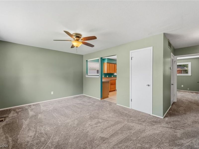 4807 Willowbrook Drive , Mentor, OH 44060 Photo 8