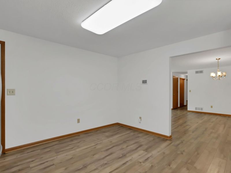 5400 Chestnut Hills Road NE, Newark, OH 43055 Photo 13