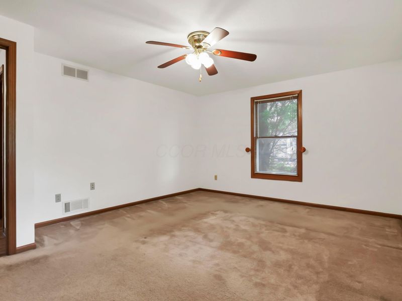 5400 Chestnut Hills Road NE, Newark, OH 43055 Photo 28