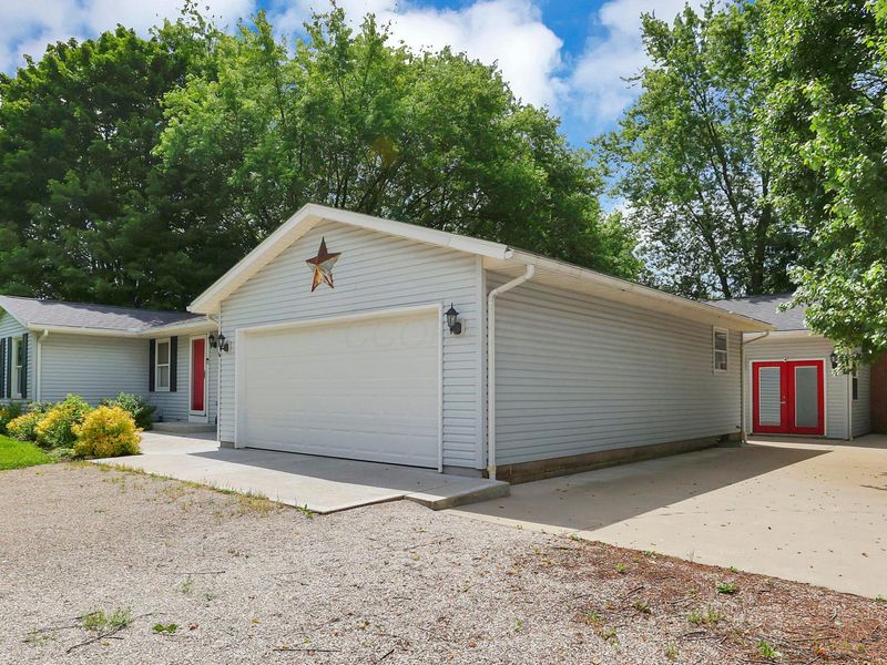 5400 Chestnut Hills Road NE, Newark, OH 43055 Photo 3