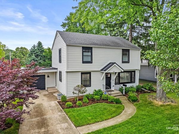 219 Jefferson Street , Geneva, IL 60134
