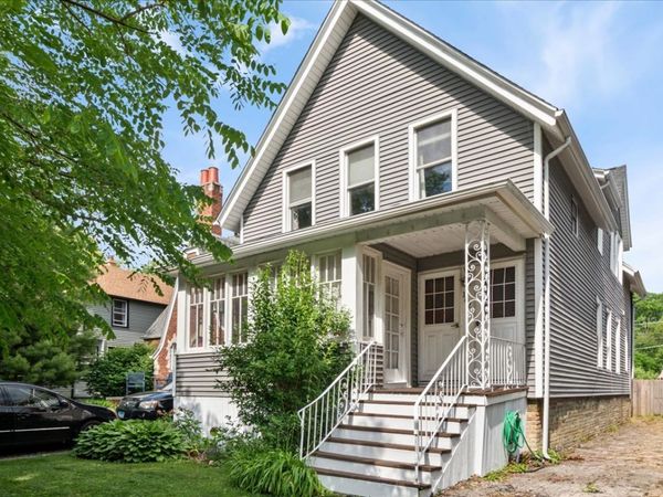 1621 Florence Avenue , Evanston, IL 60201