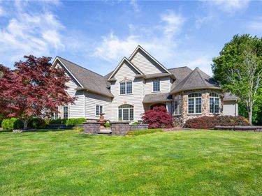 1810 Manitou Road , Spencerport, NY 14559