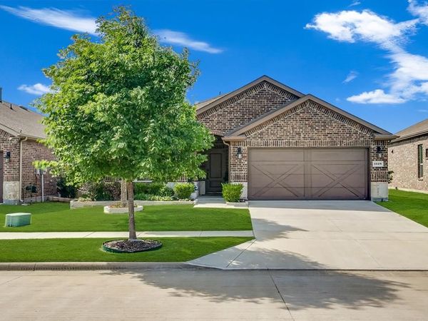 1528 Grassy Knoll Trail, Little Elm, TX 76227