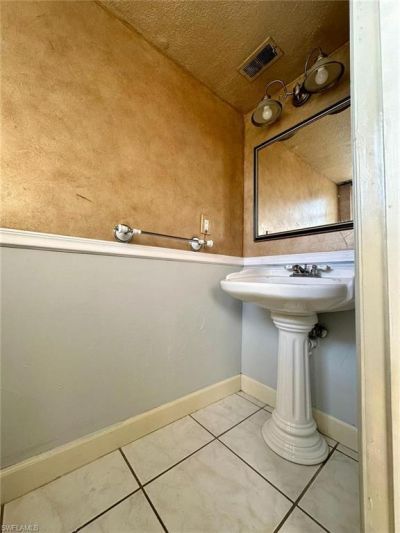 5826 Whiting Ct, Fort Myers, FL 33919 Photo
