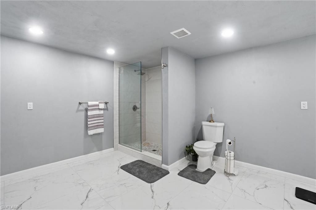 372 Altamont Ave, Fort Myers, FL 33905 Photo