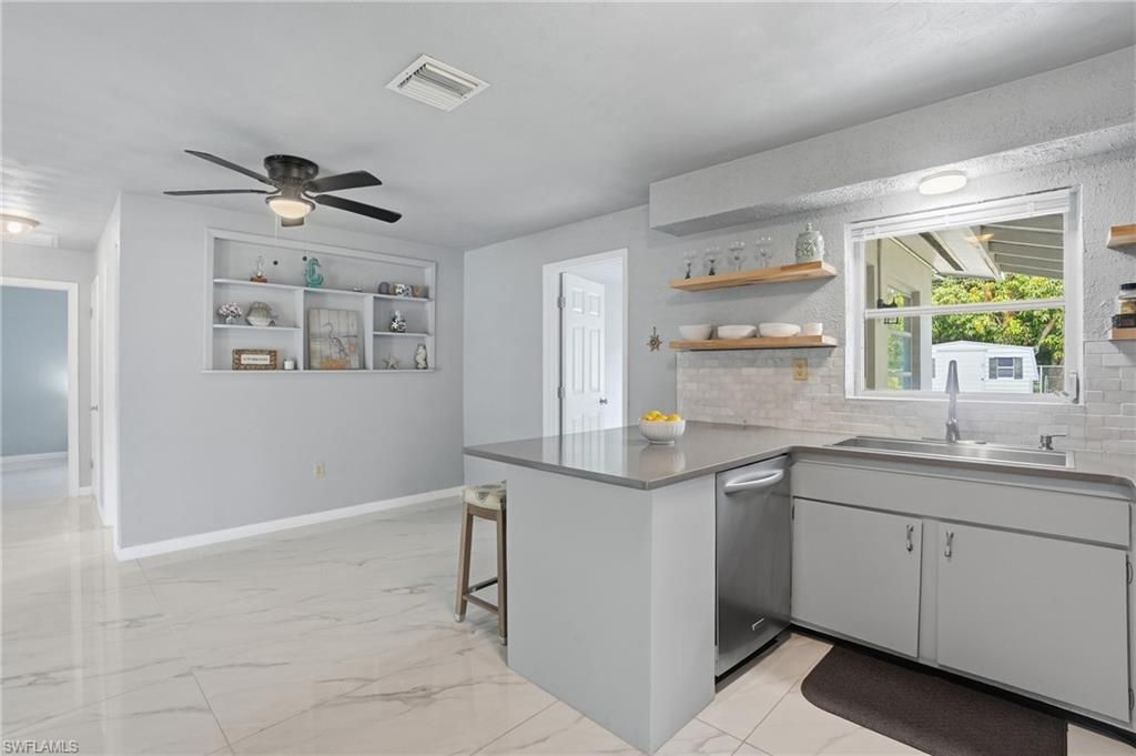 372 Altamont Ave, Fort Myers, FL 33905 Photo