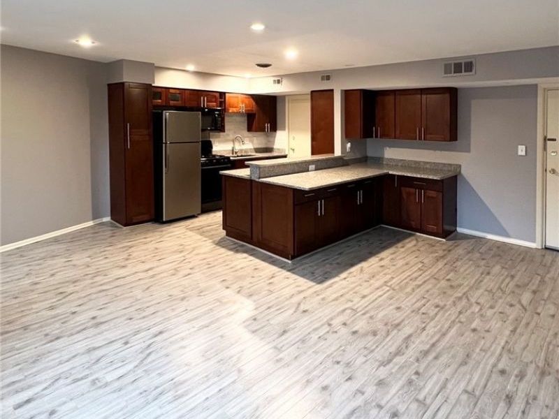 20301 Shelburne Road, Unit 9B, Shaker Heights, OH 44118 Photo 8