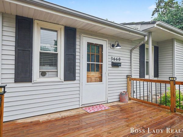 3660 Wilson Avenue SW, Grandville, MI 49418