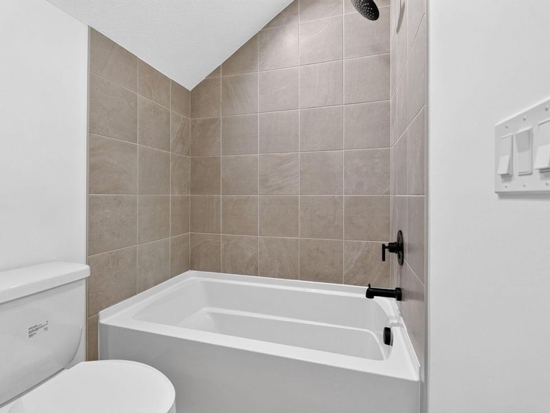 2048 Leopold Drive, Lewis Center, OH 43035 Photo 40