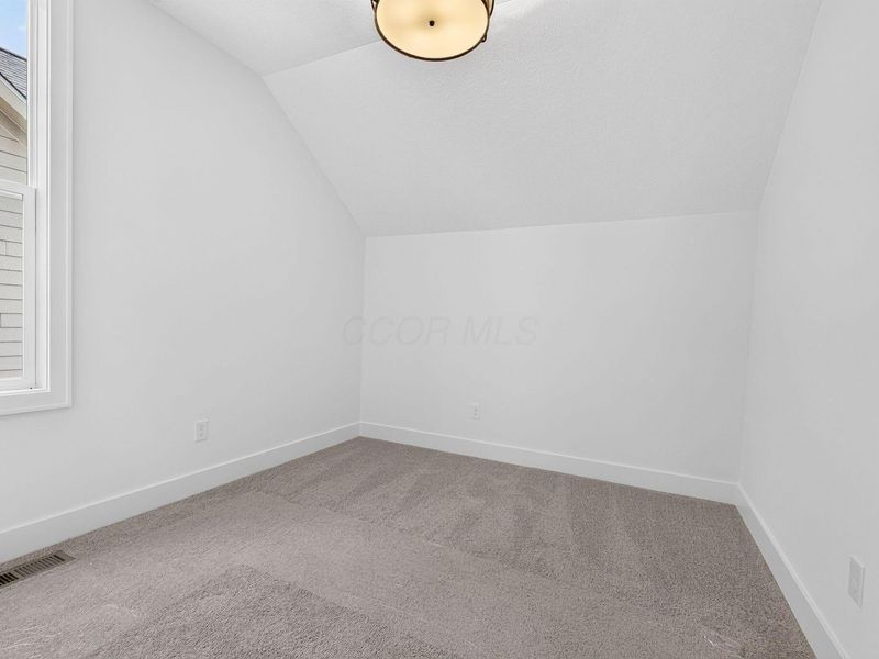 2048 Leopold Drive, Lewis Center, OH 43035 Photo 42