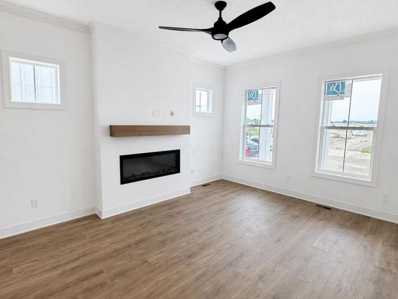 2048 Leopold Drive , Lewis Center, OH 43035 Photo 5