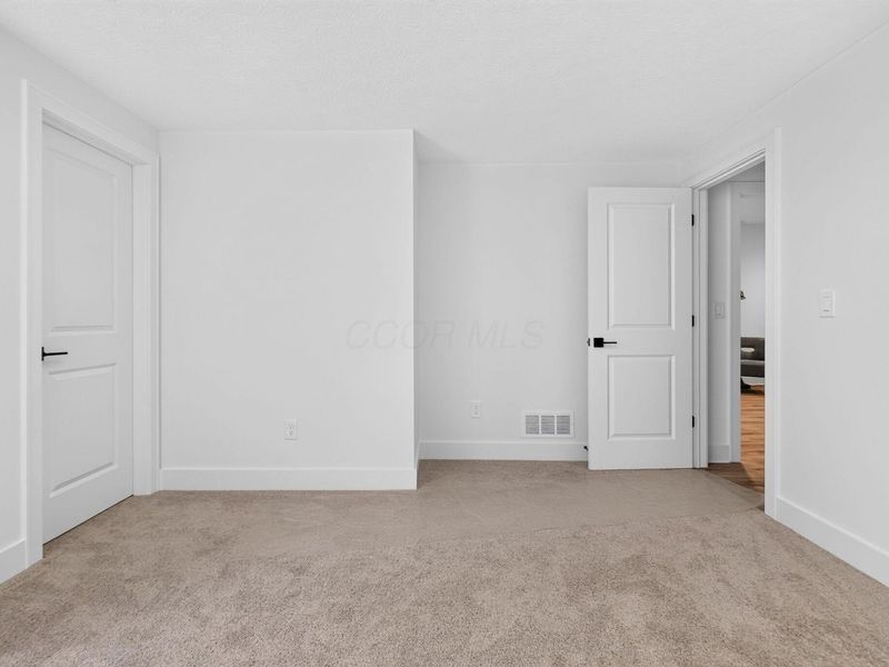 2048 Leopold Drive, Lewis Center, OH 43035 Photo 57