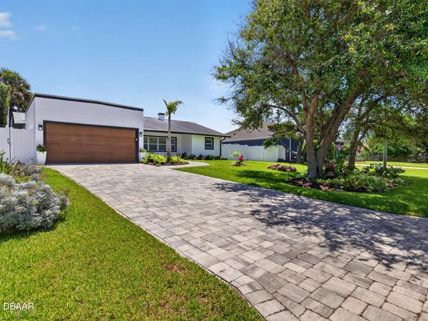 4715 Montrose Avenue, Ponce Inlet, FL 32127
