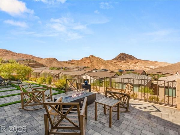 14 Autumn Palm Avenue , Henderson, NV 89011