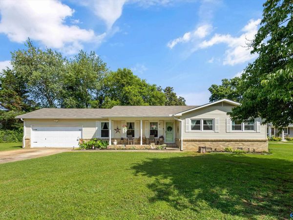 2050 English Drive SW, Huntsville, AL 35803
