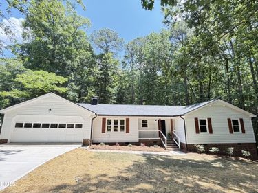8521 Applecross Circle, Apex, NC 27539