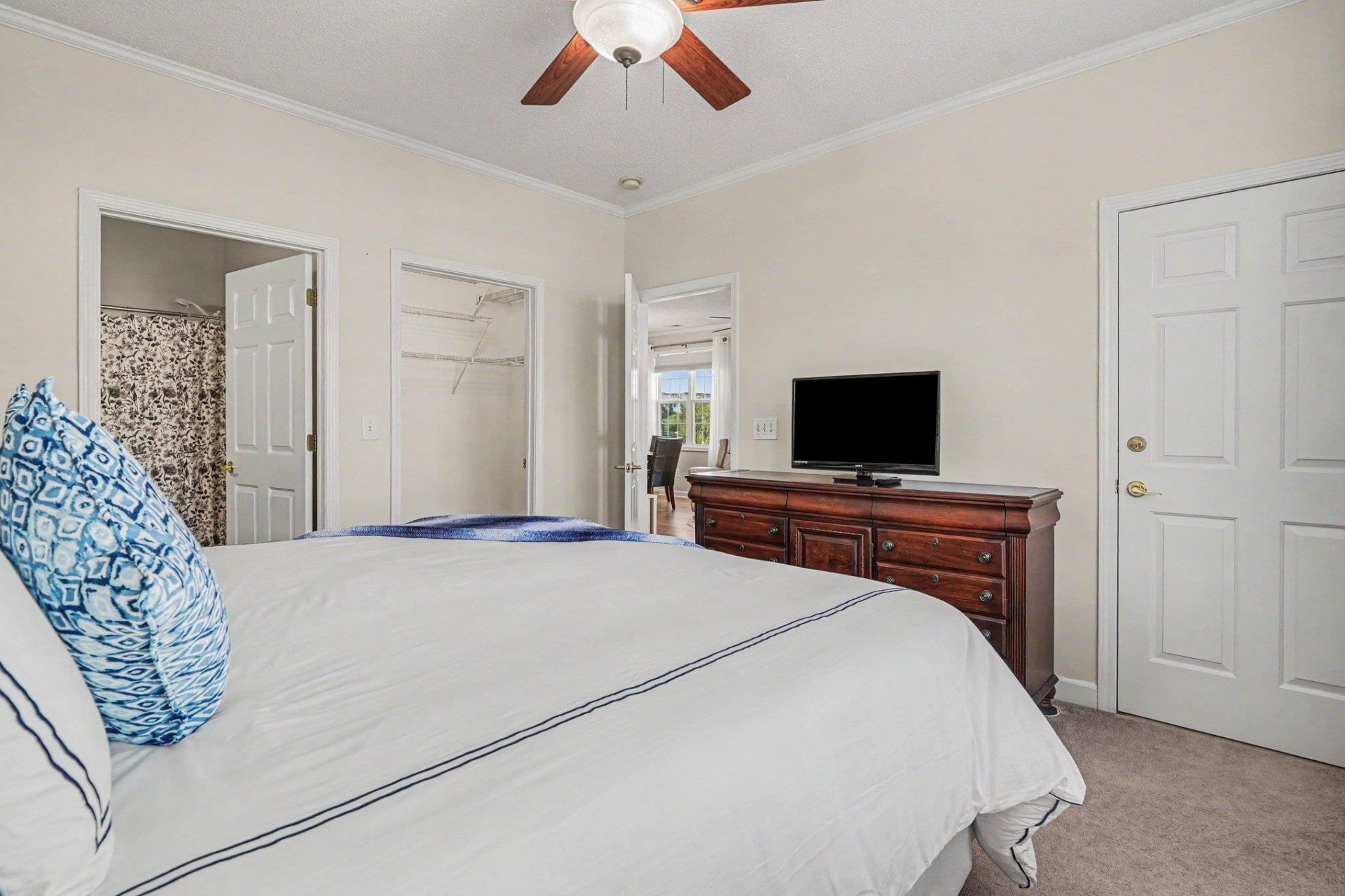 5750 Oyster Catcher Dr. Photo 14