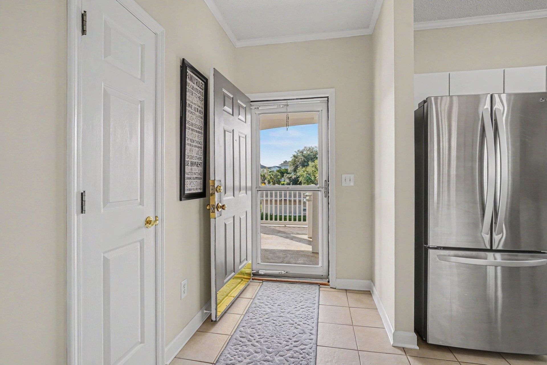 5750 Oyster Catcher Dr. Photo 4