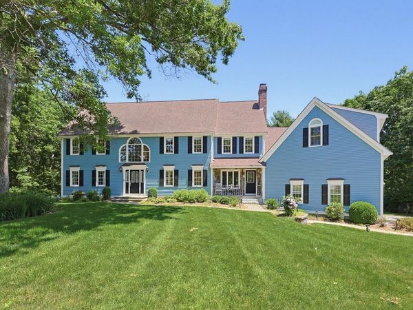 19 Windsor Dr., Foxboro, MA 02035