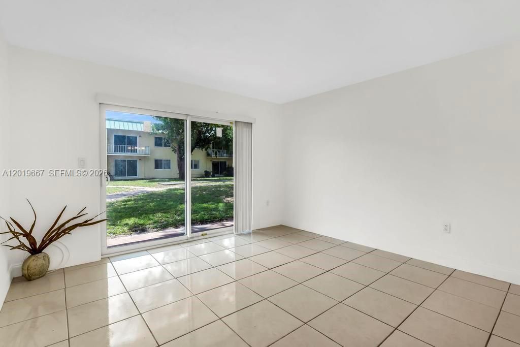 505 NW 177th St , Unit 136, Miami Gardens, FL 33169 Photo