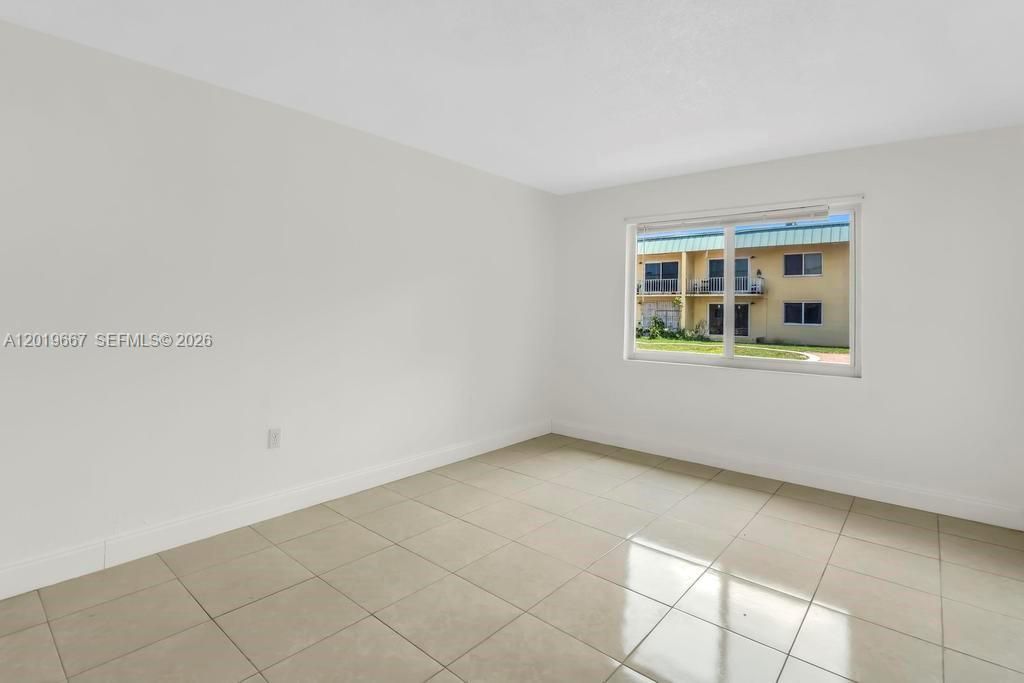 505 NW 177th St , Unit 136, Miami Gardens, FL 33169 Photo