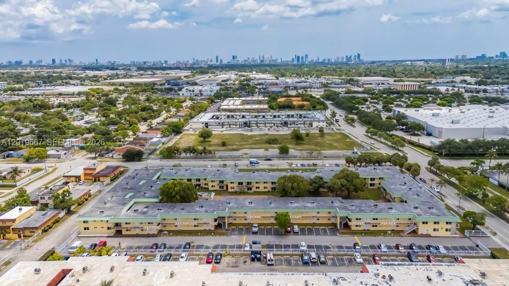 505 NW 177th St , Unit 136, Miami Gardens, FL 33169 Photo