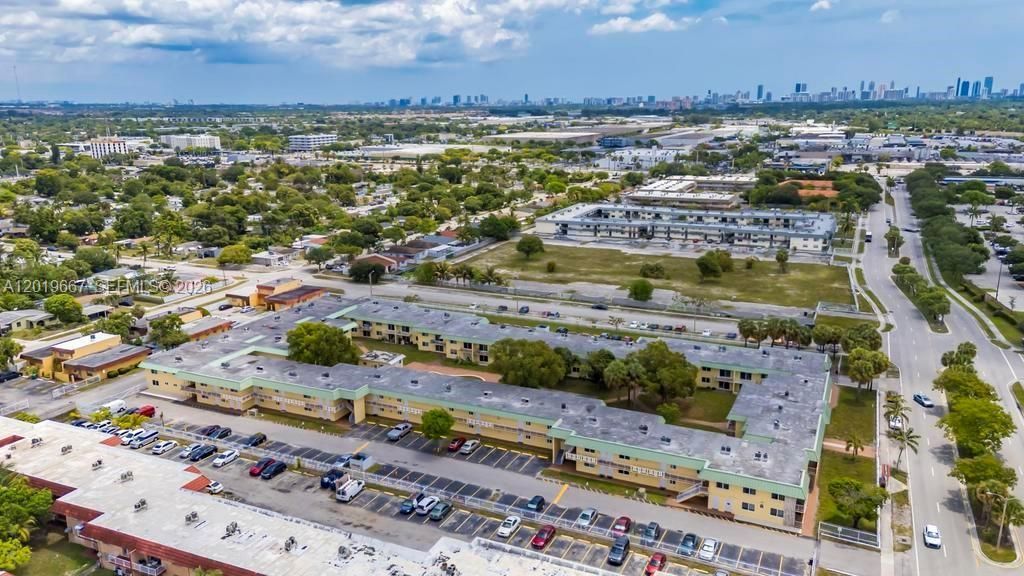 505 NW 177th St , Unit 136, Miami Gardens, FL 33169 Photo