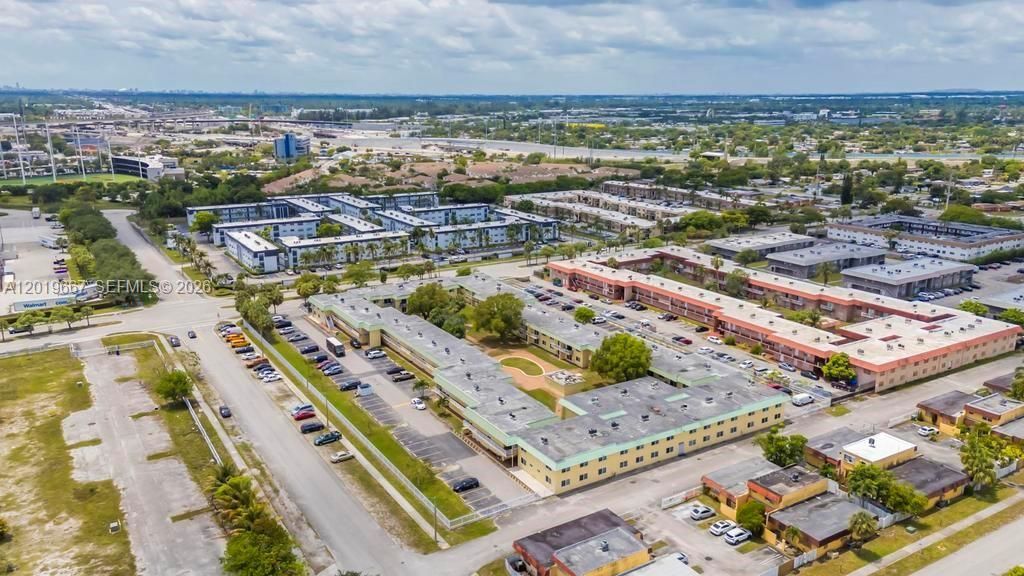 505 NW 177th St , Unit 136, Miami Gardens, FL 33169 Photo