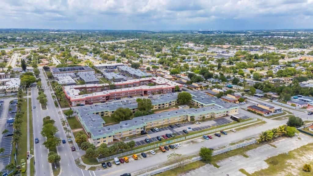 505 NW 177th St , Unit 136, Miami Gardens, FL 33169 Photo