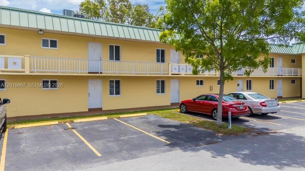 505 NW 177th St , Unit 136, Miami Gardens, FL 33169 Photo