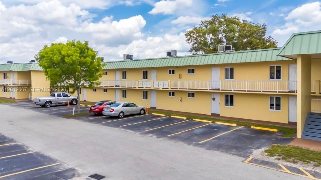 505 NW 177th St , Unit 136, Miami Gardens, FL 33169 Photo
