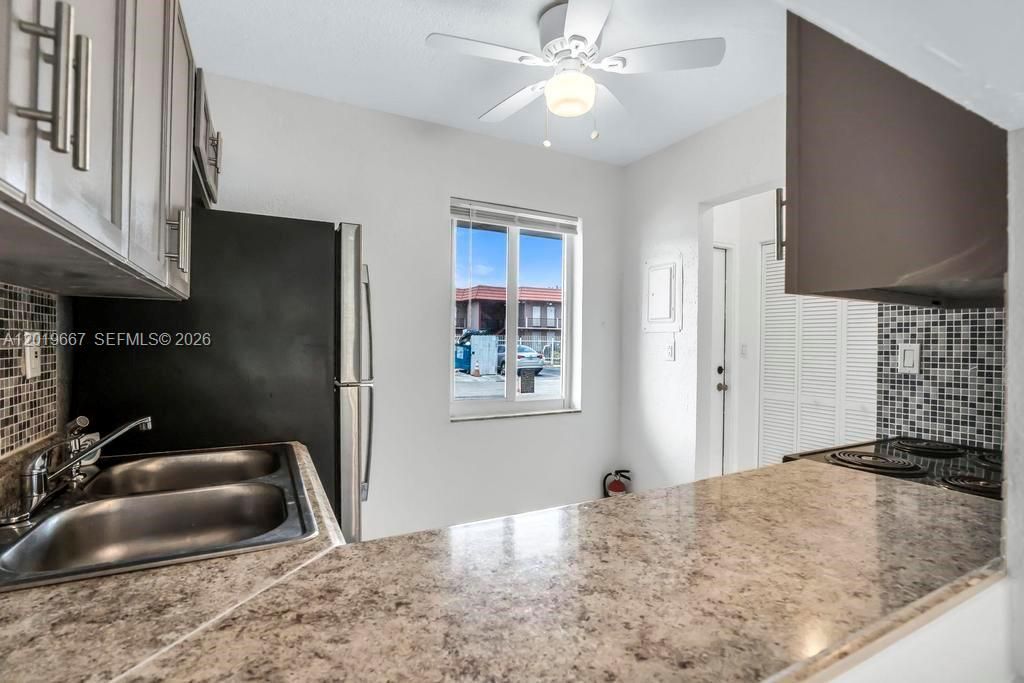 505 NW 177th St , Unit 136, Miami Gardens, FL 33169 Photo