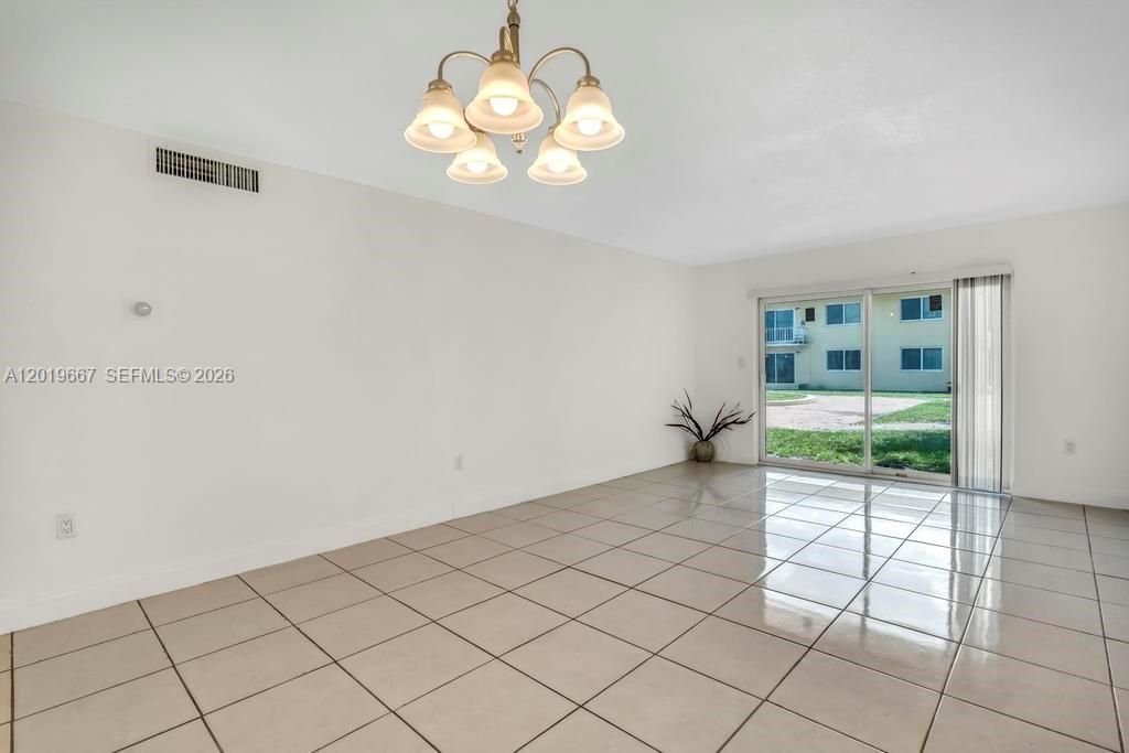 505 NW 177th St , Unit 136, Miami Gardens, FL 33169 Photo