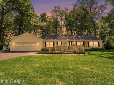 260 Ellsworth Lake Drive , Lyndon Twp, MI 48137