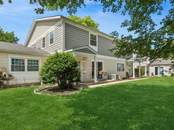 1237 Oboe Court , Wheeling, IL 60090
