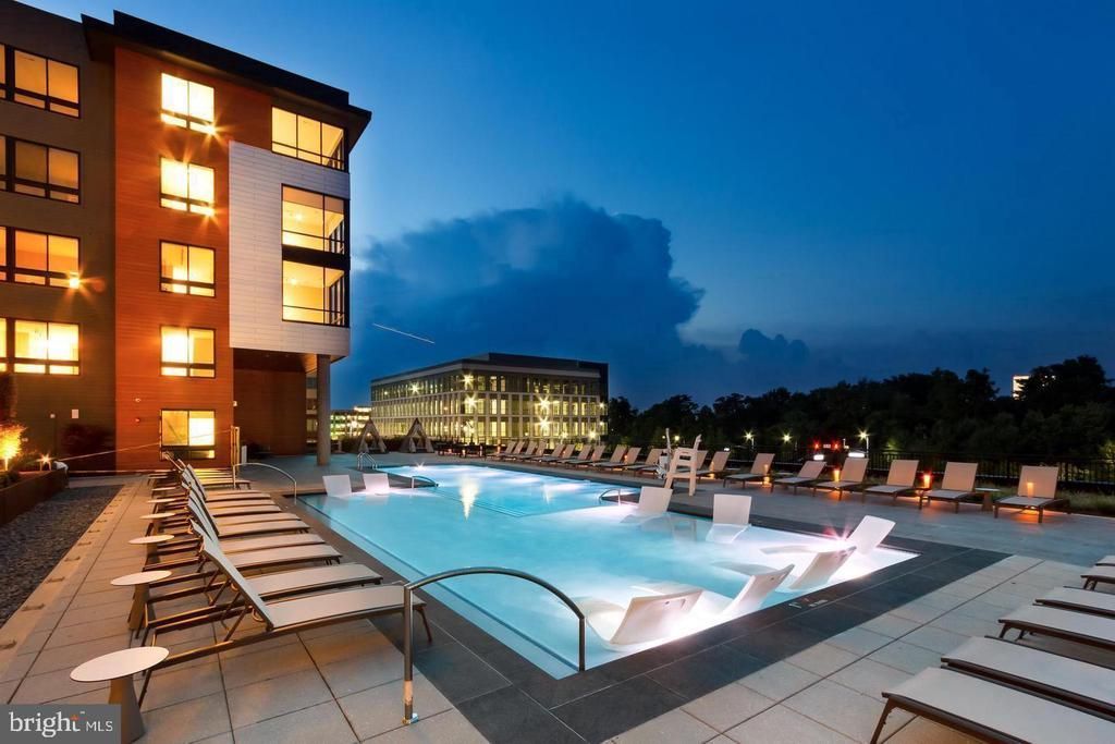 145 RIVERHAVEN DRIVE, OXON HILL, MD 20745