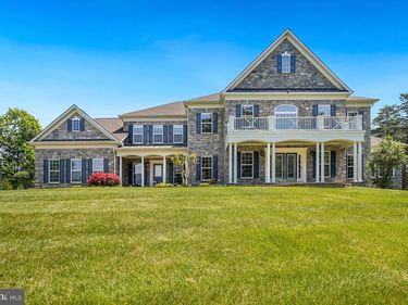 42115 PLEASANT FOREST COURT, ASHBURN, VA 20148