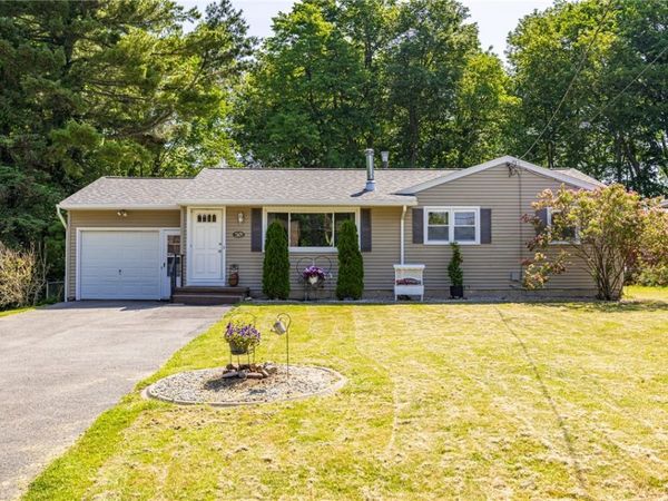 50 Interlaken Road, Rochester, NY 14612
