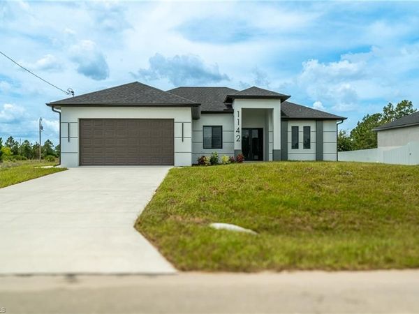 1142 ECLIPSE ST E, LEHIGH ACRES, FL 33974