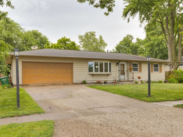 1505 4th Street SW, Altoona, IA 50009
