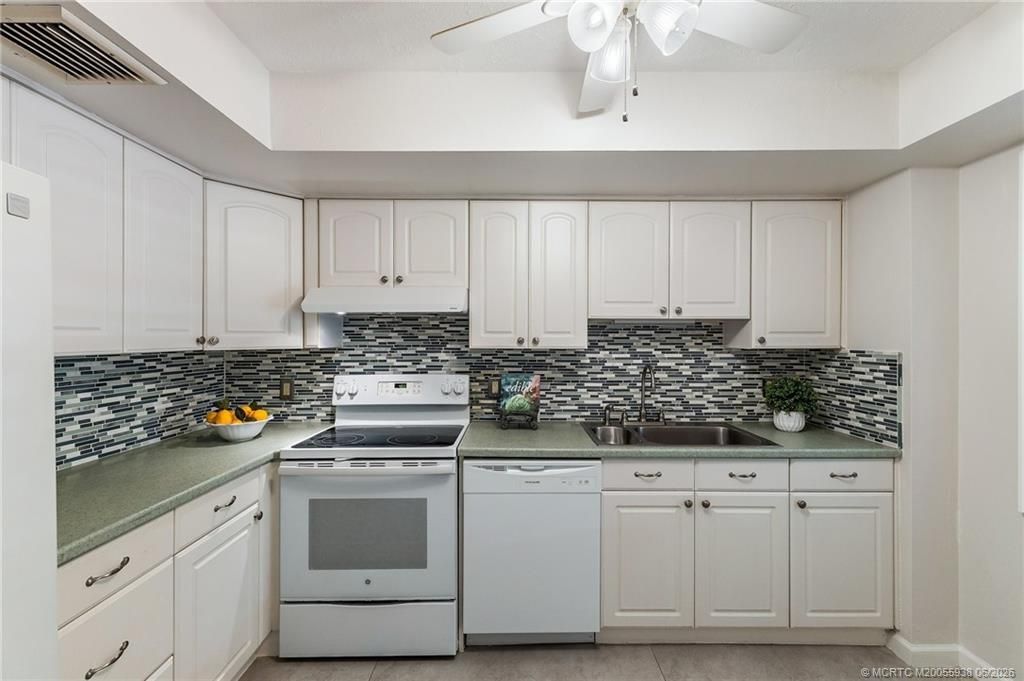 3100 SE Pruitt Road, Unit A-103, Port Saint Lucie, FL 34952 Photo