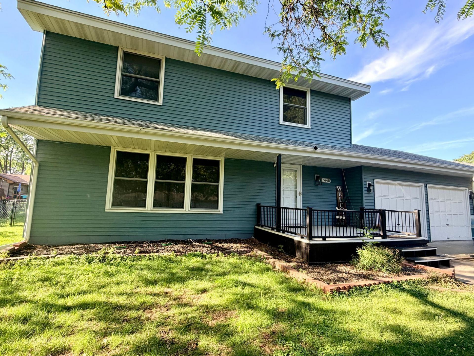 7448 Concerto Curve NE, Fridley, MN 55432