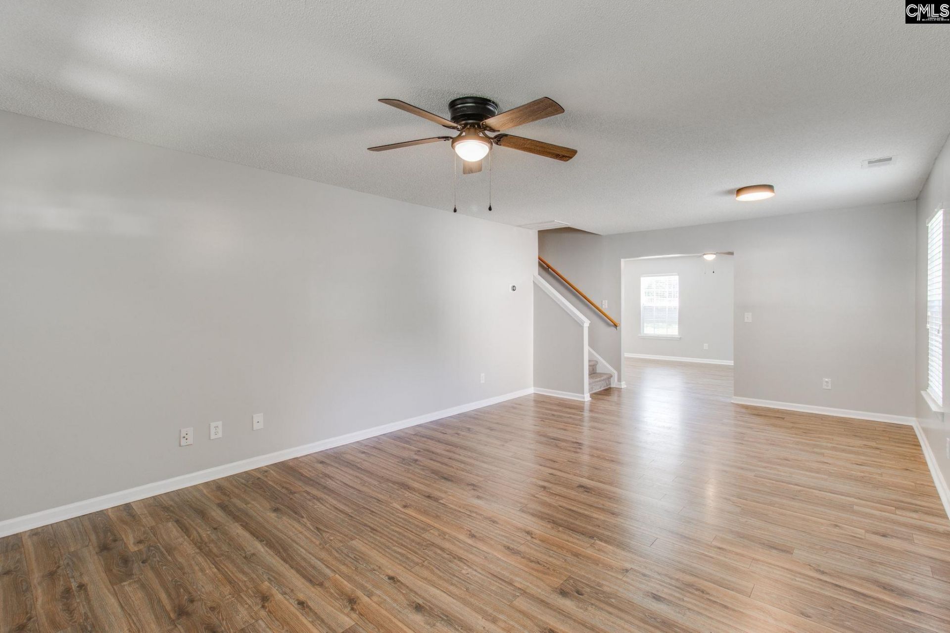 112 Wingspan Way  Photo 6