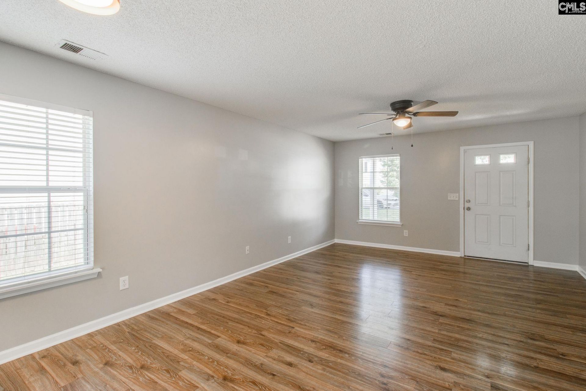 112 Wingspan Way  Photo 8